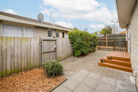 Photo of property in 5/20a London Street, Richmond, Christchurch, 8013
