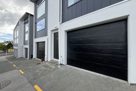 Photo of property in 9 Pukakaho Lane, Papatoetoe, Auckland, 2025