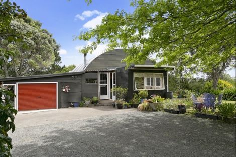 Photo of property in 58 Sheffield Road, Helensville, 0875