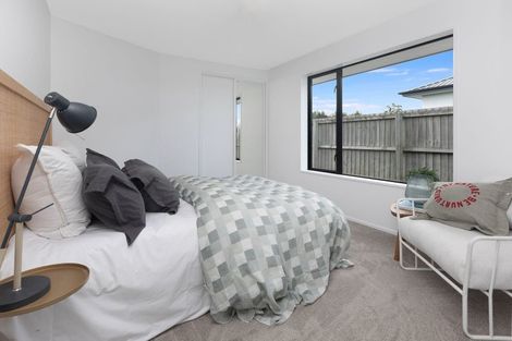 Photo of property in 21 Kingsbridge Drive, Burwood, Christchurch, 8083