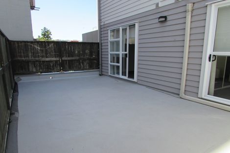 Photo of property in Budget Car Rental, 9/81 Ghuznee Street, Te Aro, Wellington, 6011