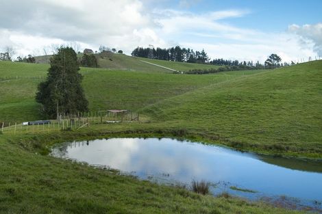 Photo of property in 24 Falls Road, Hunua, Papakura, 2583