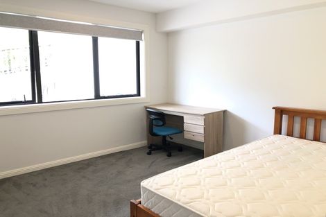 Photo of property in 9 Para Close, Fairview Heights, Auckland, 0632