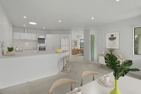 Photo of property in 1/256 Hibiscus Coast Highway, Orewa, 0931