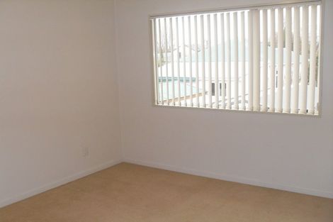 Photo of property in 243 Geraldine Street, Edgeware, Christchurch, 8013