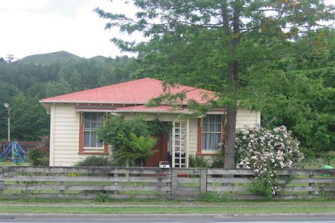 Photo of property in 49 Te Kumi Road, Te Kuiti, 3910