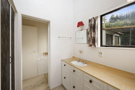 Photo of property in 67 Wakeman Road, Acacia Bay, Taupo, 3330