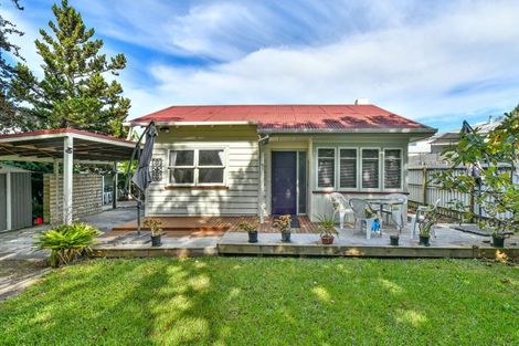 Photo of property in 131 Sykes Road, Weymouth, Auckland, 2103