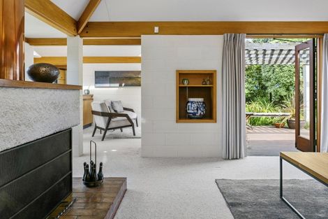 Photo of property in 1 Harvey Street, Waipahihi, Taupo, 3330