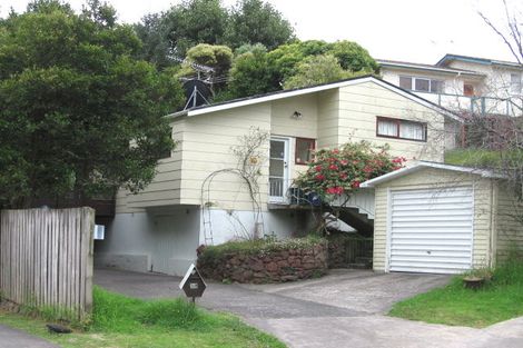 Photo of property in 38 Beaudine Avenue, Glenfield, Auckland, 0629