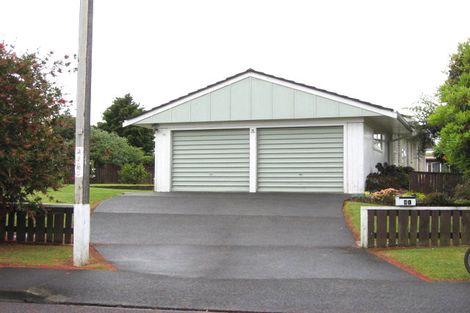 Photo of property in 21 Taonui Street, Rosehill, Papakura, 2113