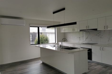 Photo of property in 3 Apple Lane, Henderson, Auckland, 0610