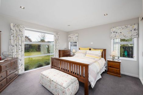 Photo of property in 52 Acacia Avenue, Rangiora, 7400