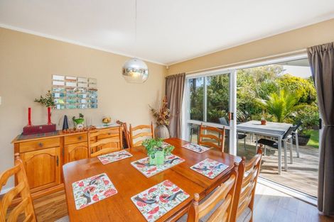 Photo of property in 27 Norfolk Crescent, Feilding, 4702