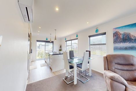 Photo of property in 9 Karearea Avenue, Kenepuru, Porirua, 5022