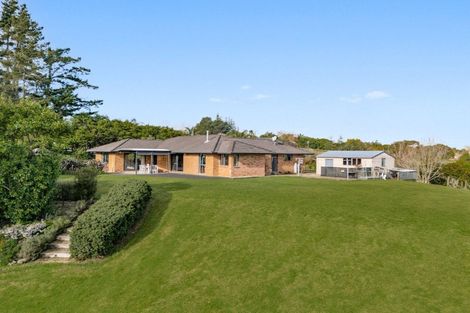 Photo of property in 49 Terry Smyth Drive, Kumeu, 0892