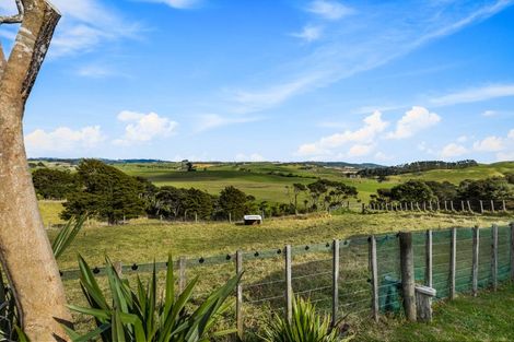 Photo of property in 93 Hamilton Road, Waimauku, 0881