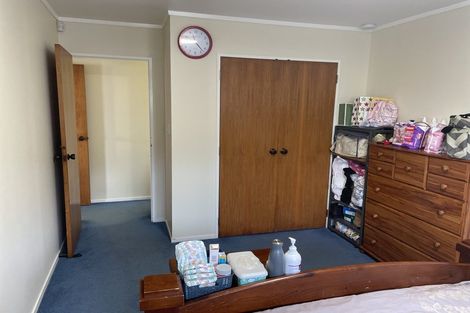 Photo of property in 2/4 Calluna Crescent, Totara Heights, Auckland, 2105