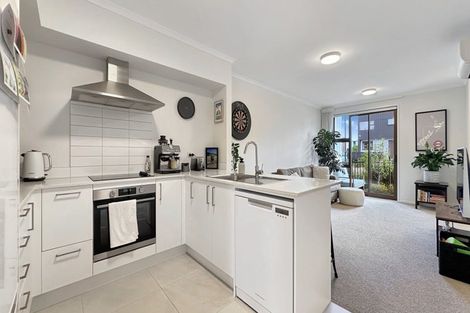 Photo of property in 29 Manarini Road, Westgate, Auckland, 0614