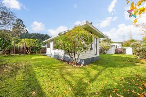 Photo of property in 12 Kennedy Grove, Stokes Valley, Lower Hutt, 5019