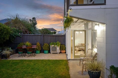 Photo of property in 1/107 Holly Road, St Albans, Christchurch, 8014