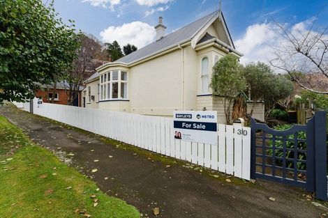 Photo of property in 30 Hobson Street, Saint Clair, Dunedin, 9012