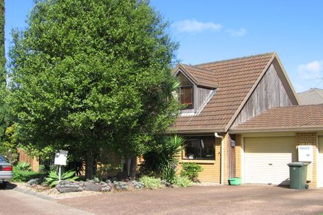 Photo of property in 9b Basilton Close, Bucklands Beach, Auckland, 2012