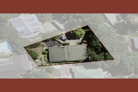 Photo of property in 16 Burns Road, Hospital Hill, Napier, 4110