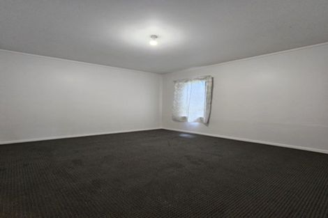 Photo of property in 33 Leaver Place, Weymouth, Auckland, 2103