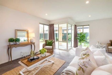 Photo of property in 34 Steadman Road, Broomfield, Christchurch, 8042