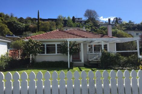 Photo of property in 2 Renwick Place, Nelson South, Nelson, 7010