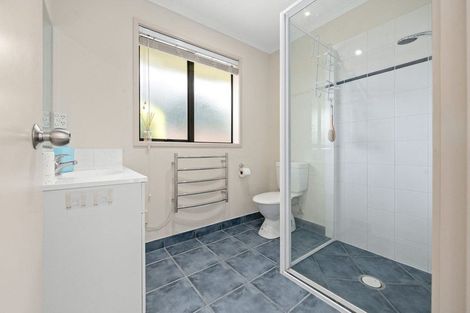 Photo of property in 2 Lavenham Place, Rototuna North, Hamilton, 3210