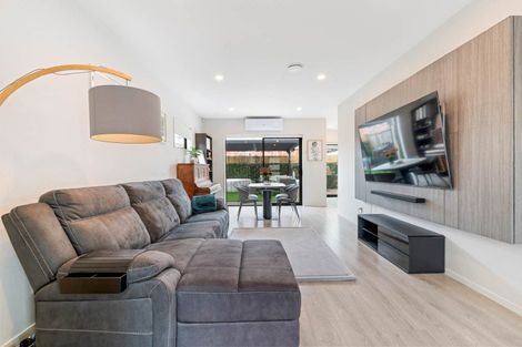 Photo of property in 61d Hillcrest Road, Papatoetoe, Auckland, 2025