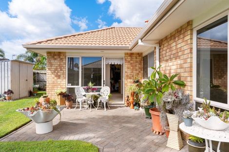 Photo of property in 67 Gravatt Road, Papamoa Beach, Papamoa, 3118