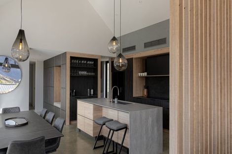 Photo of property in 2 Arran Lane, Jacks Point, Queenstown, 9371