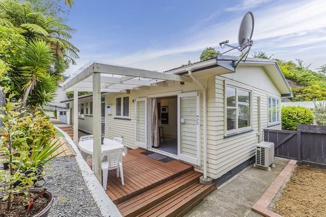 Photo of property in 2a Wilfred Street, Tawa, Wellington, 5028