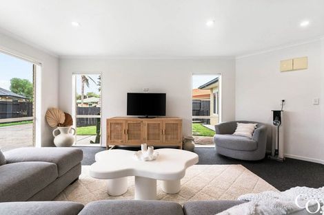 Photo of property in 11 Clydesdale Close, Papamoa Beach, Papamoa, 3118