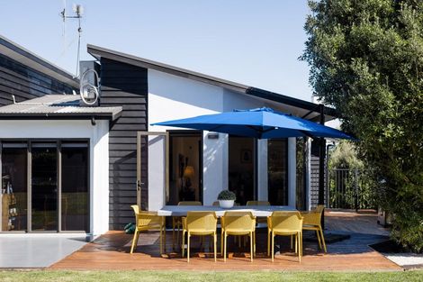 Photo of property in 12 Caversham Drive, Rototuna, Hamilton, 3210