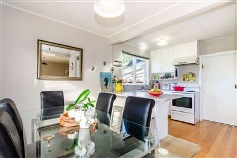 Photo of property in 5 Puriri Road, Waikanae, 5036