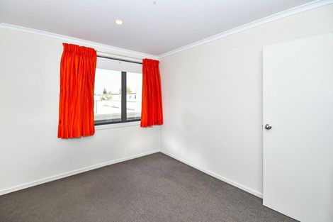 Photo of property in 47 Popokatea Drive, Takanini, 2112