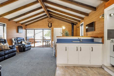 Photo of property in 97 Two Thumbs Street, Ashburton Lakes, Mount Somers, 7771