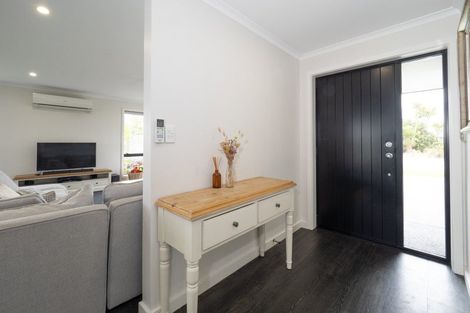 Photo of property in 4 West Bay Place, Huntingdon, Ashburton, 7774