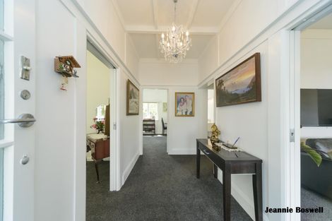 Photo of property in 3 Vivian Street, Palmerston North, 4414