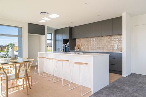 Photo of property in 39 Hanmer Crescent, Rangiora, 7400