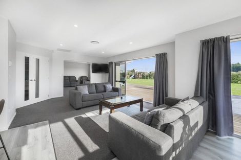 Photo of property in 25 Landsborough Drive, Darfield, 7571