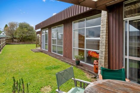 Photo of property in 28 Iles Road, Lynmore, Rotorua, 3010