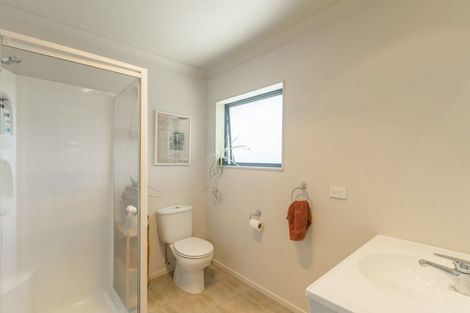 Photo of property in 19 Manhattan Court, Paraparaumu Beach, Paraparaumu, 5032