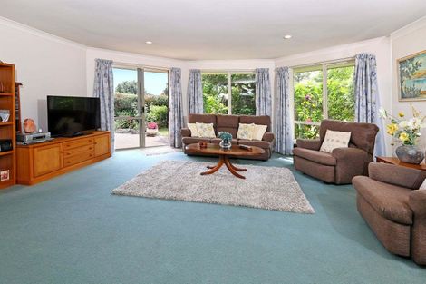 Photo of property in 11a Te Kanawa Crescent, Henderson, Auckland, 0610