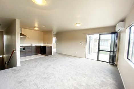 Photo of property in 8/548 Chapel Road, East Tamaki, Auckland, 2016