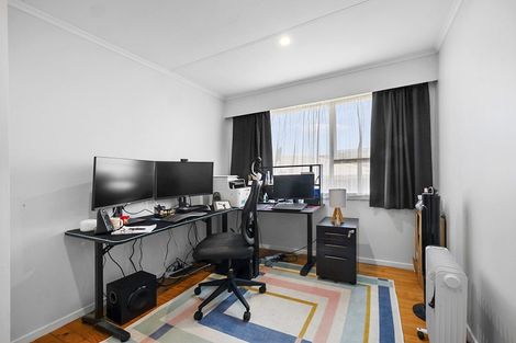 Photo of property in 217 Omata Road, Spotswood, New Plymouth, 4310